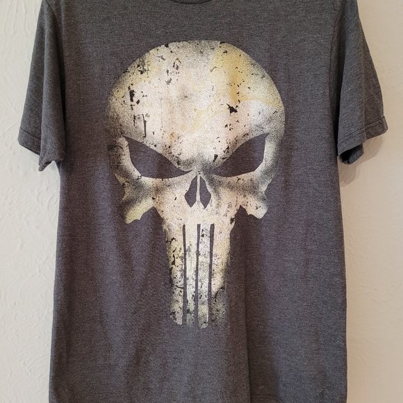 Marvel Punisher T-Shirt (gently used) - Picture 2 of 4